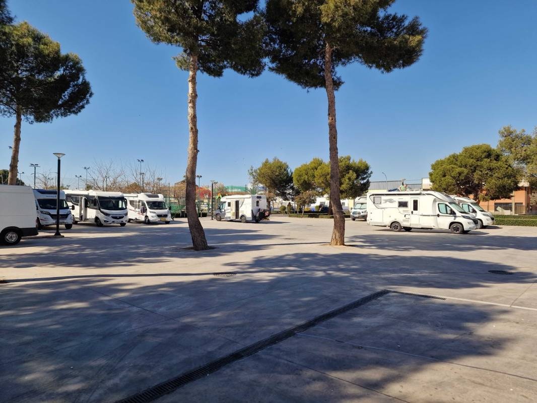 Stellplatz Valdepeñas — Sp. parking dla kamperów in Valdepeñas