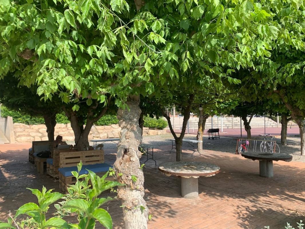 Stellplatz Vallbona de les Monges — Bobilplass in Vallbona de les Monges