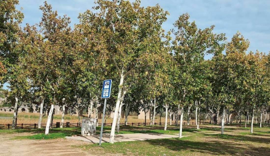 Stellplatz Medellín — Місце для кемперів in Medellín