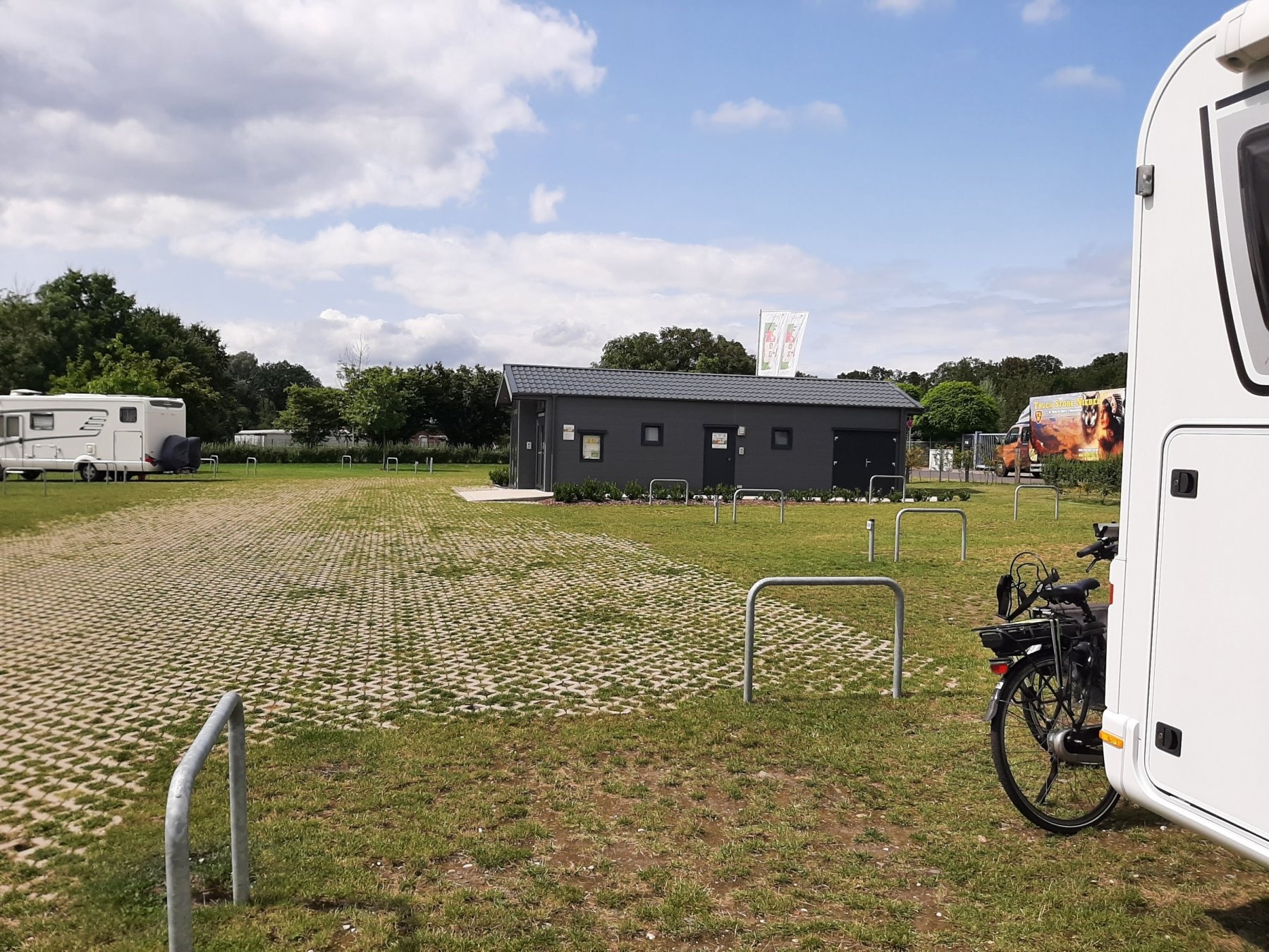 Stellplatz Kamp-Lintfort — Stellplatz in Kamp-Lintfort