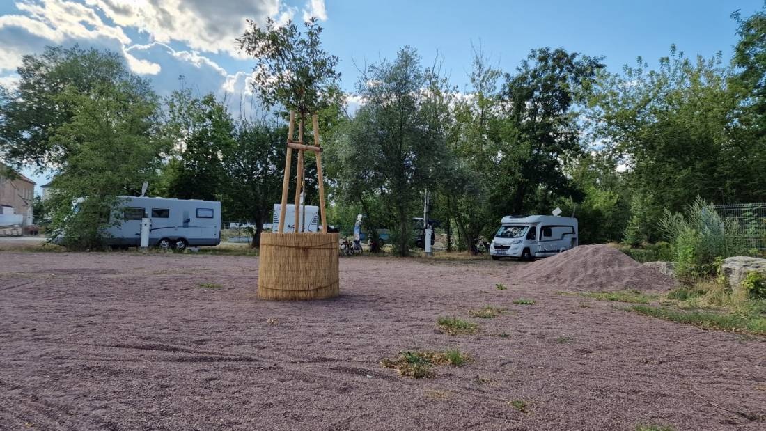 Stellplatz Zum Weinberg — Camperplads in Mücheln (Geiseltal)