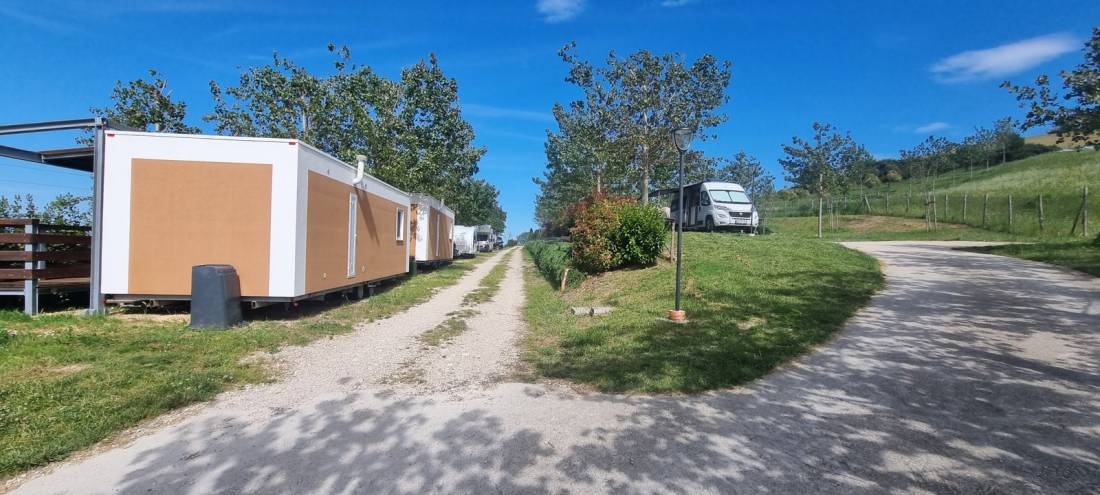 Azienda Agricola Abbruzzetti — Sp. parking dla kamperów in Fermo
