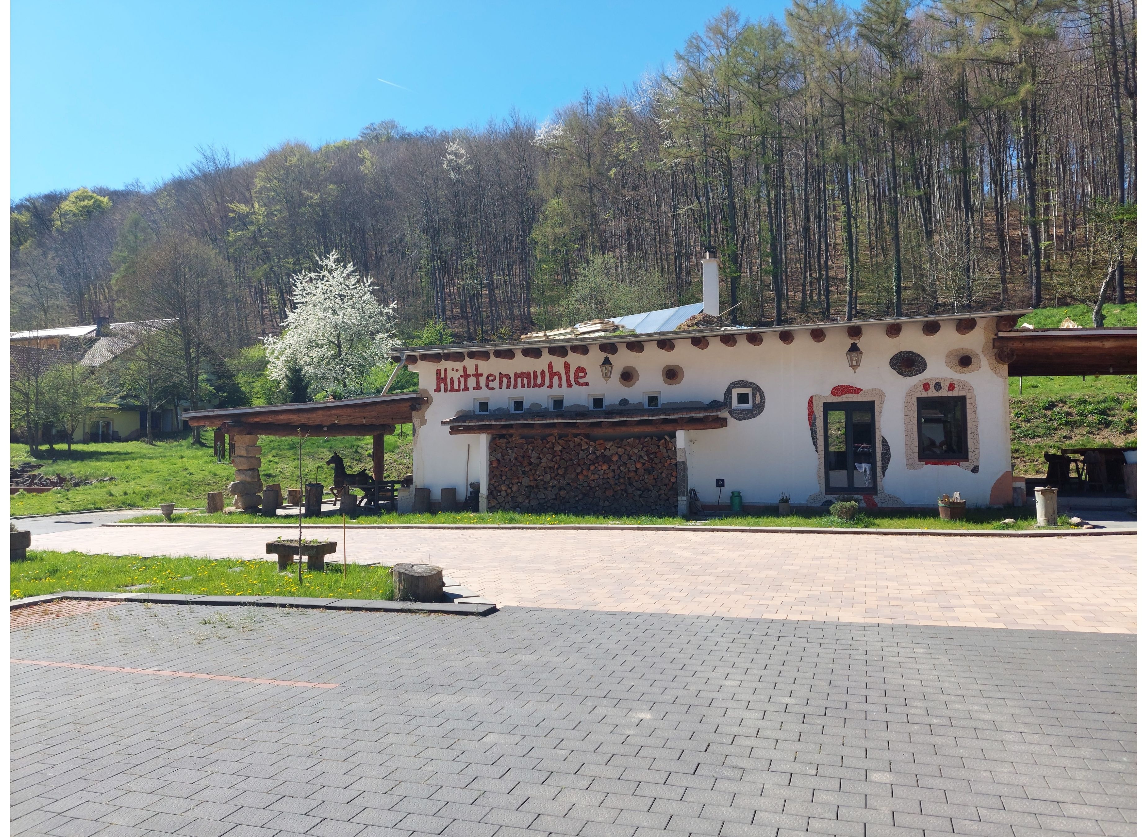Wohnmobilpark Hüttenmühle — Stellplatz in Hillscheid