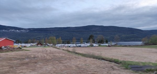 Area di sosta il barco — Stellplatz in Urbania