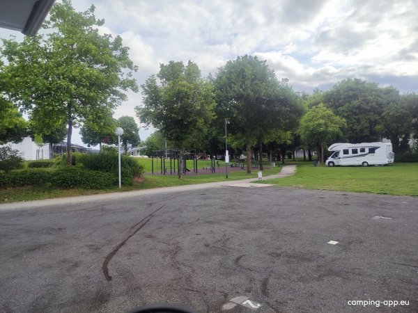 Reisemobilstellplatz am Park