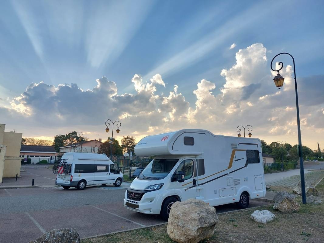 Stellplatz Balan — Sítio para autocaravanas in Balan
