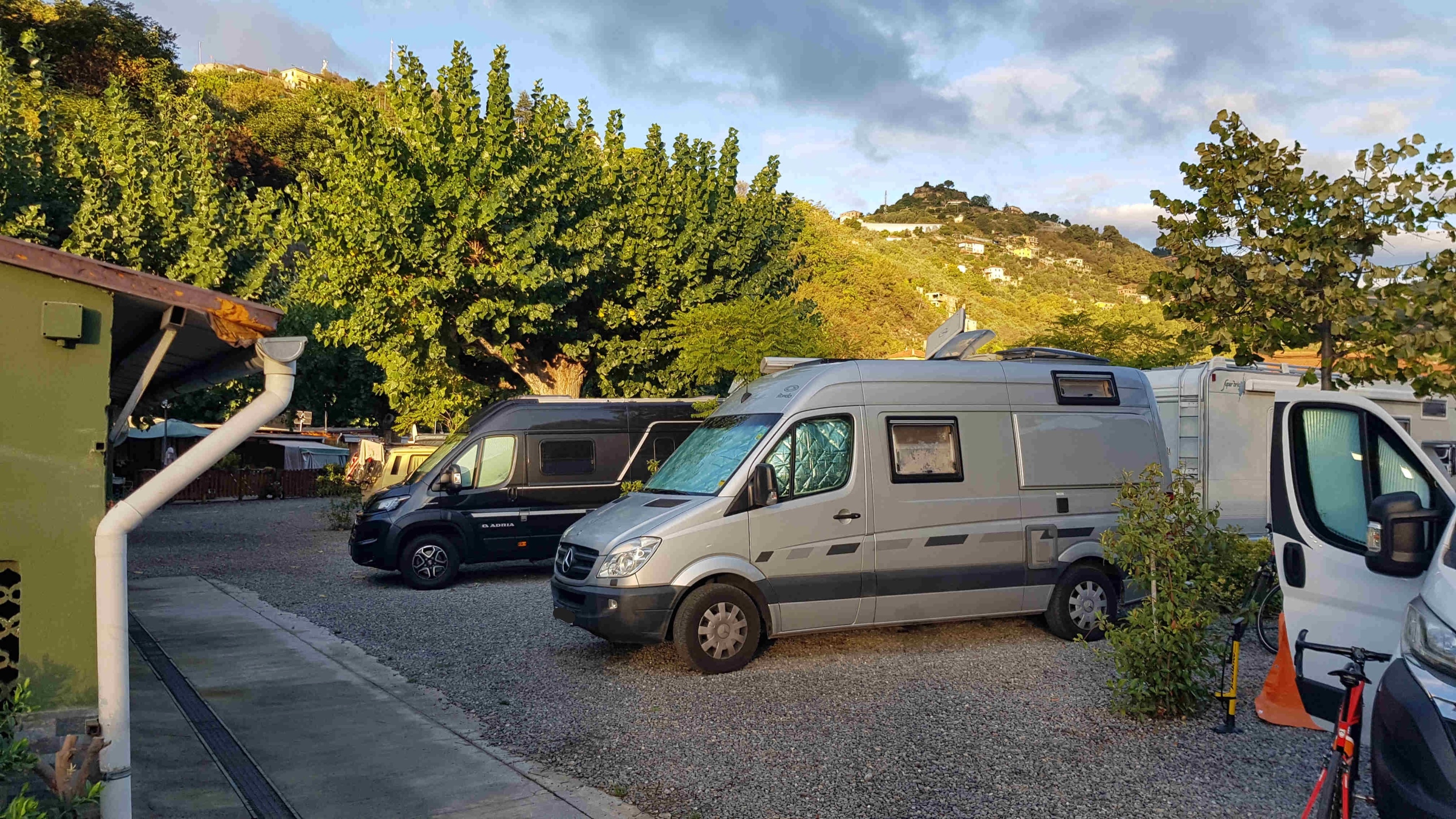 Camping Roma — Kamp yeri in Ventimiglia