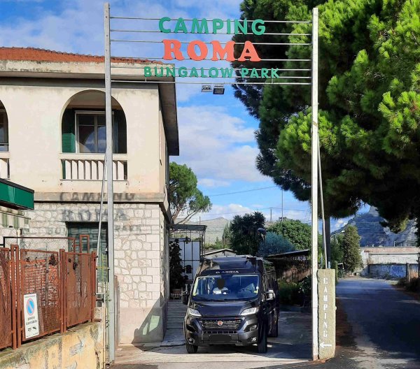 Camping Roma — Fotoğraf 4