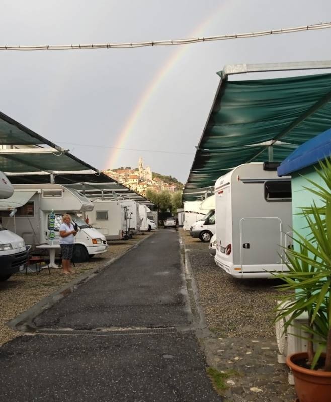 Camping Ondina — Kamp yeri in Cervo