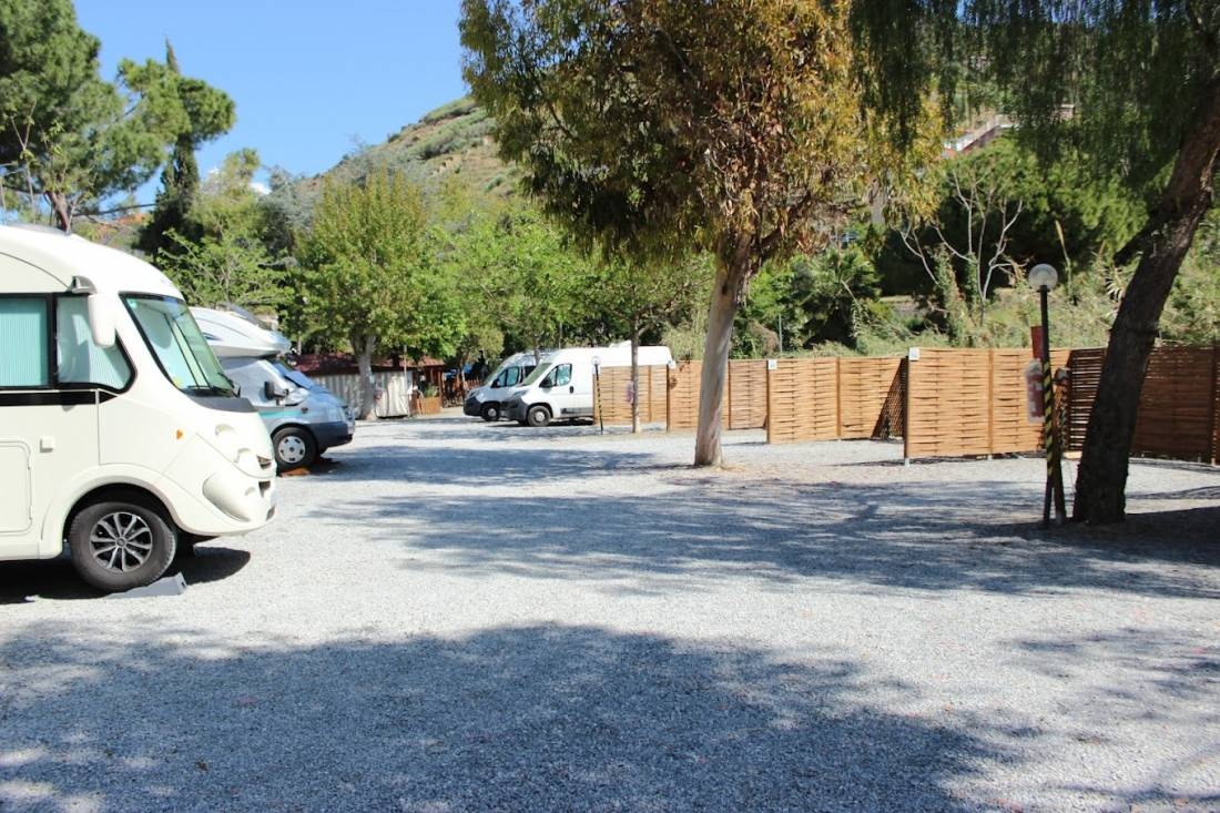 Camping Por La Mar — Kamp yeri in Latte