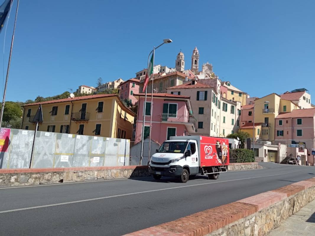 Camping Miramare — Sítio de acampamento in Cervo