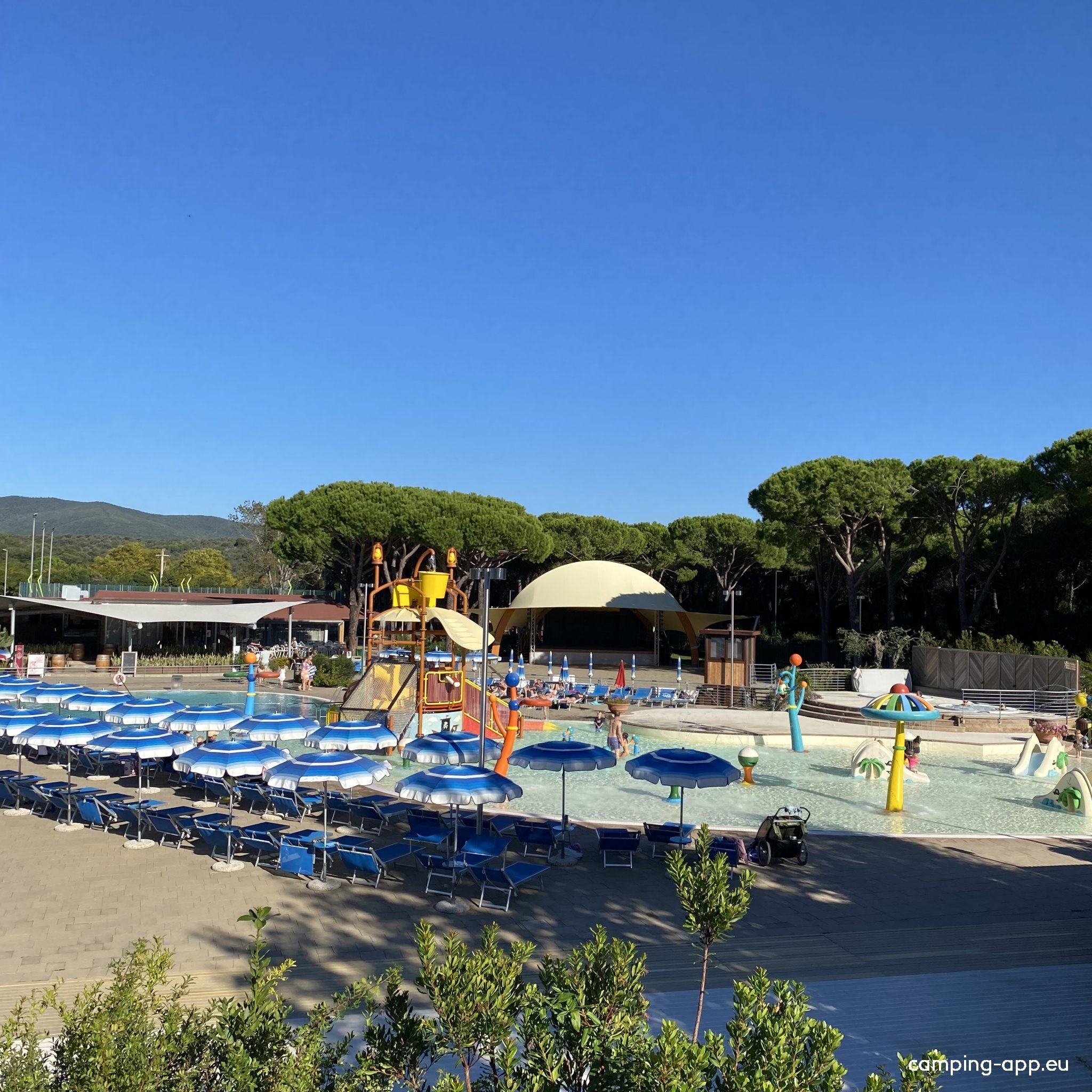 Baia Azzurra Camping Village — Kemping in Castiglione della Pescaia
