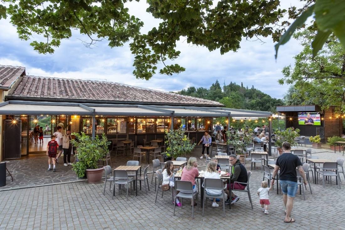 Norcenni Girasole Village — Campingplatz in Figline Valdarno