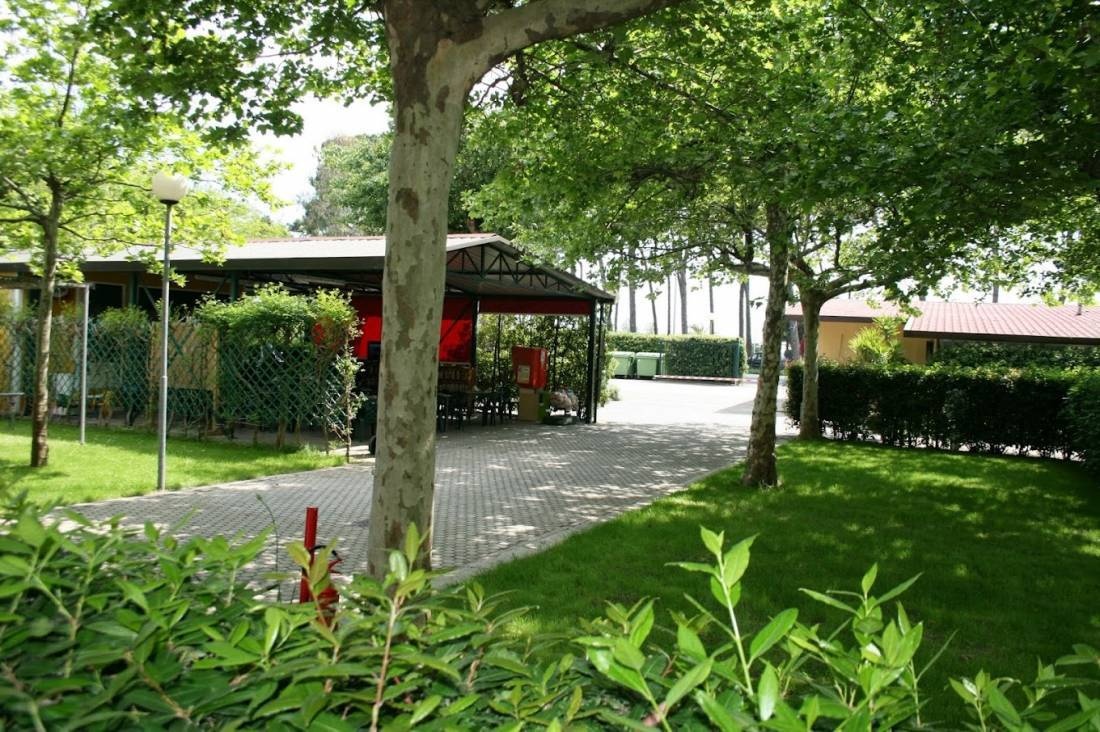 Camping Luna — Campingplatz in Marina di Massa