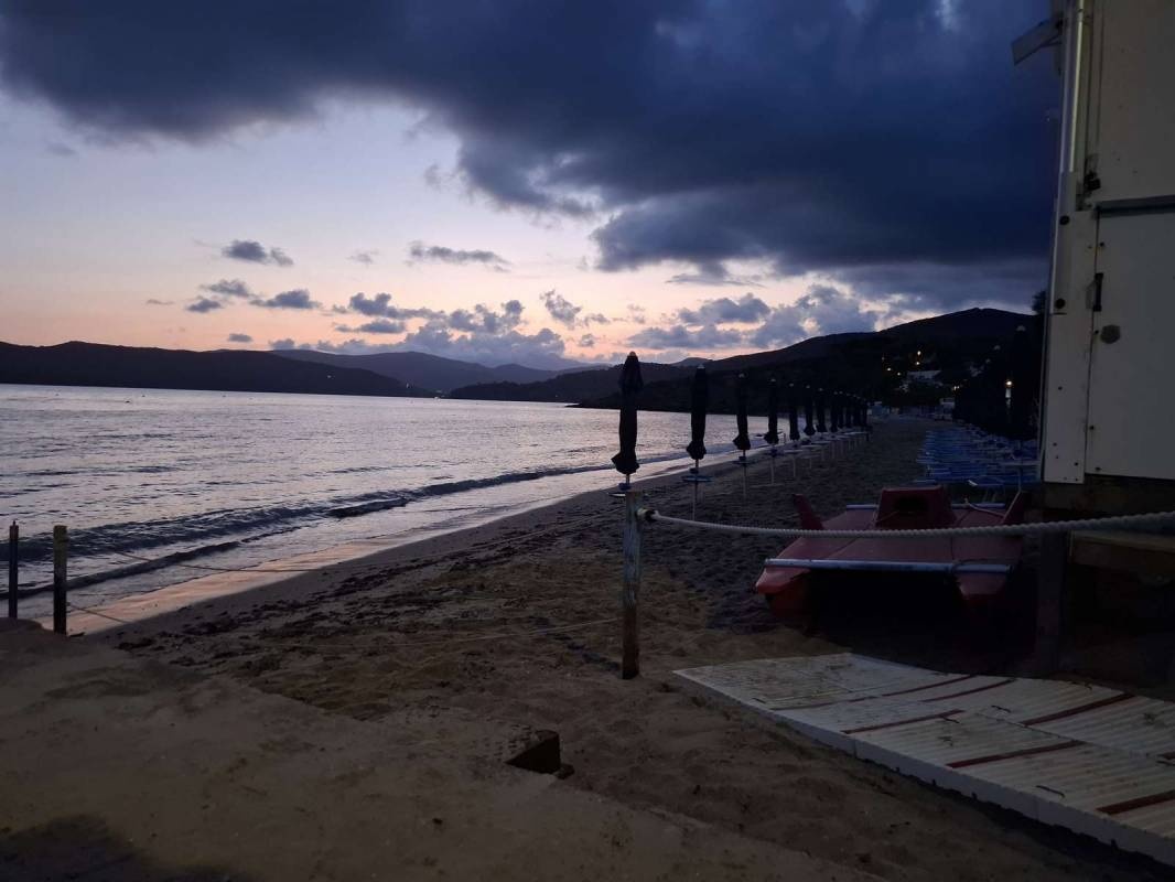 Camping Lido — Sítio de acampamento in Lido di Capoliveri