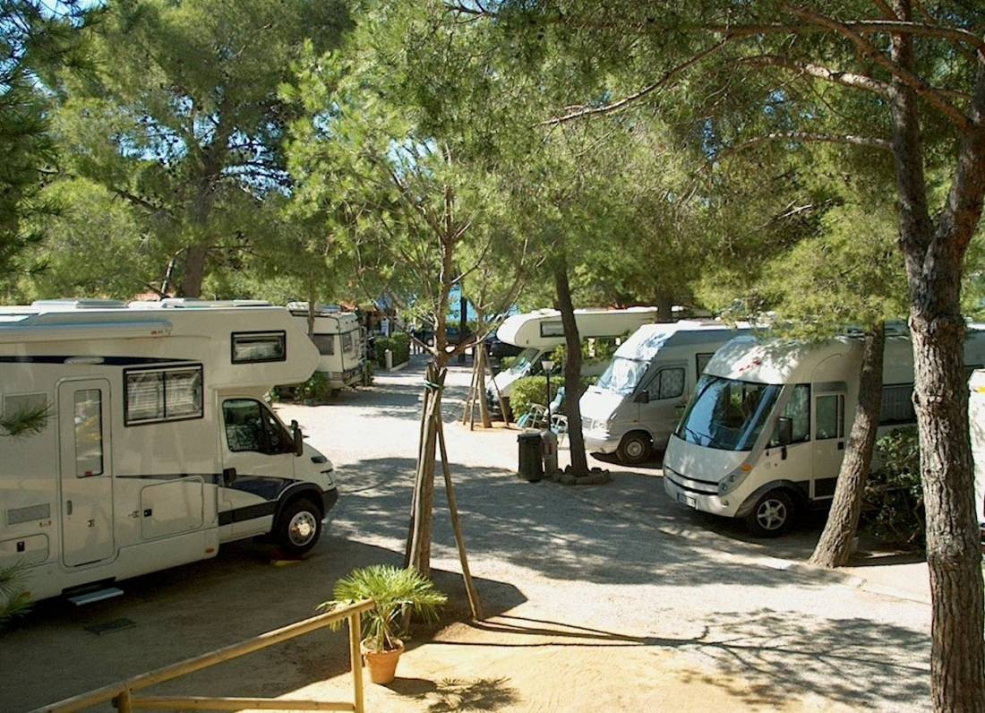 Camping La Foce — Campingplass in Marina Di Campo
