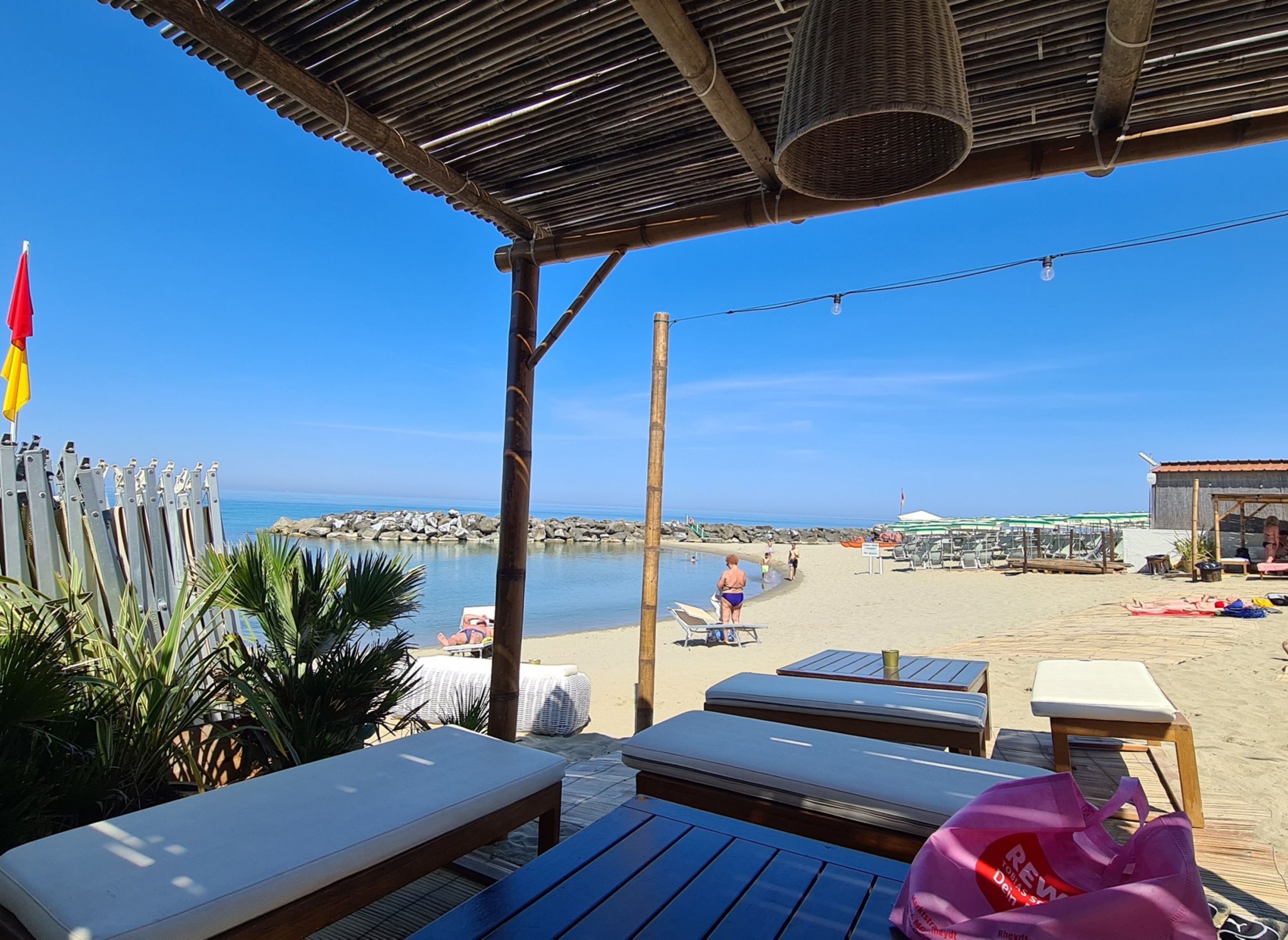 Camping Internazionale — Area da campeggio in Marina di Pisa