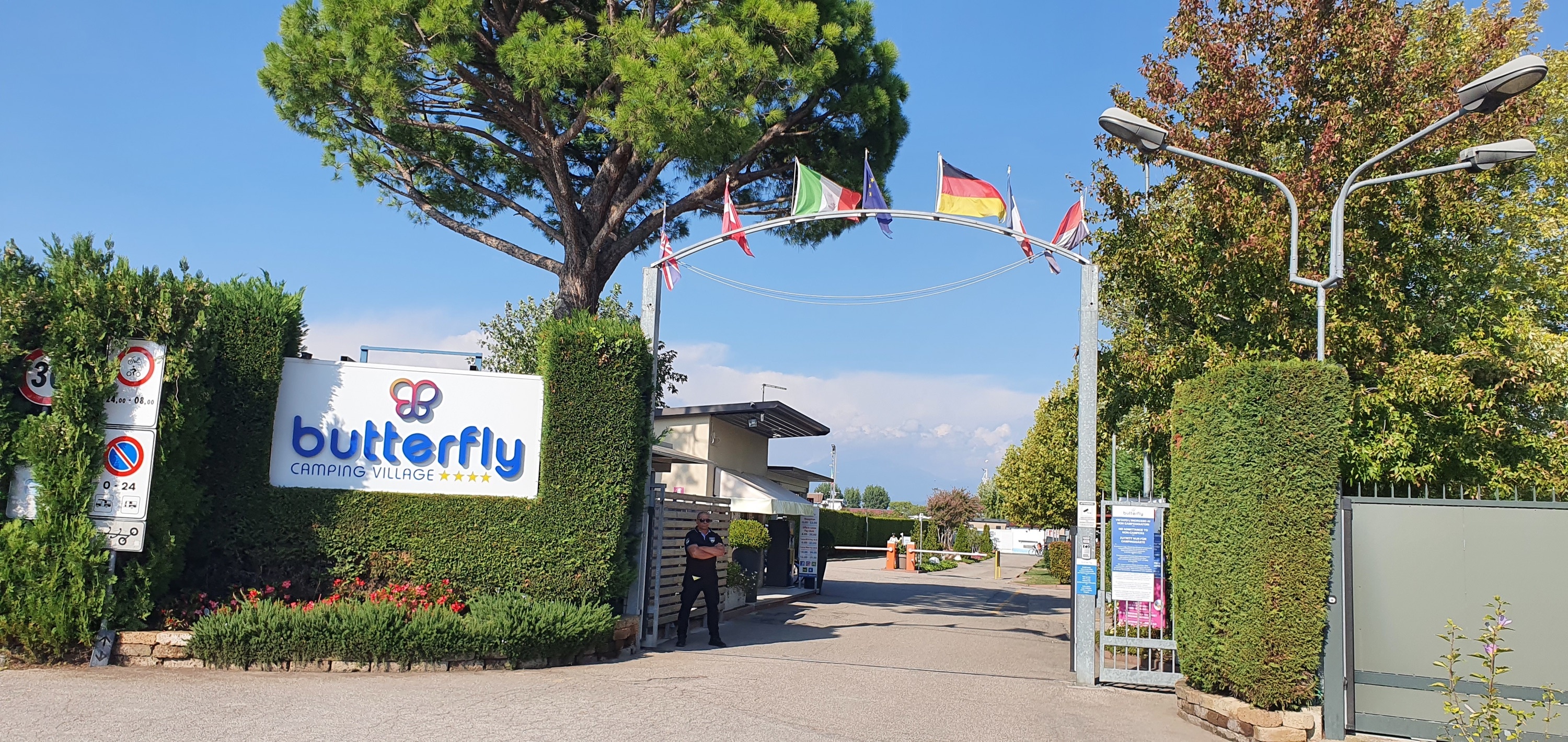 Butterfly Camping Village — Camping in Peschiera del Garda