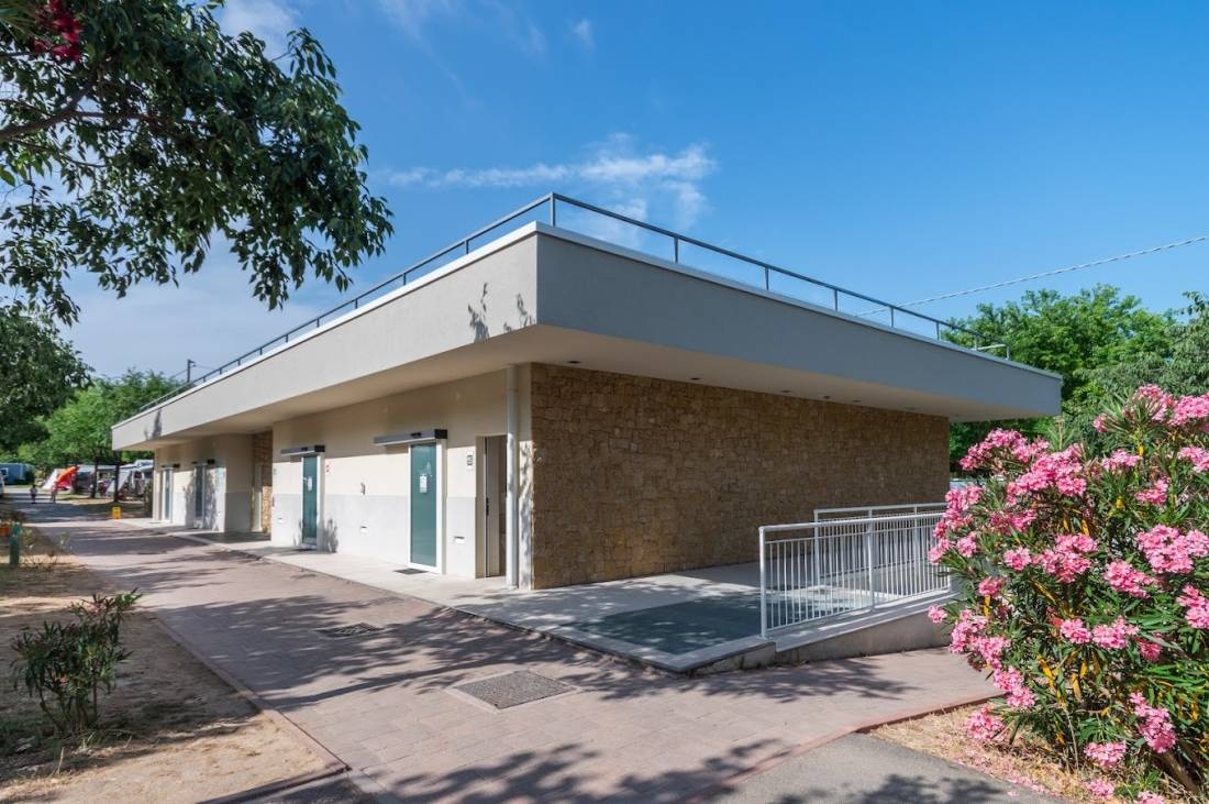 Camping Spiaggia d'Oro — Campingplatz in Torri del Benaco