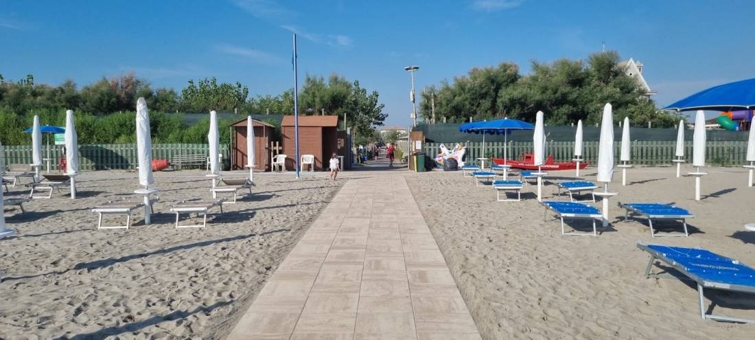 Camping Village Internazionale — Campingplass in Sottomarina