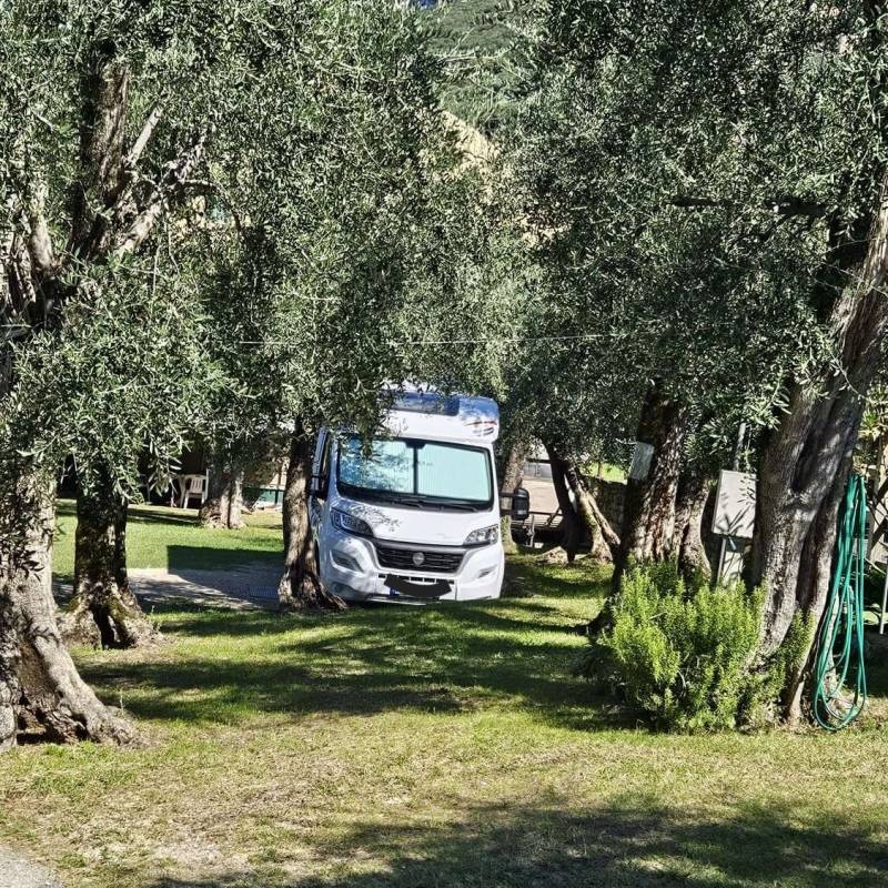 Camping Monja — Sítio de acampamento in Porto di Brenzone