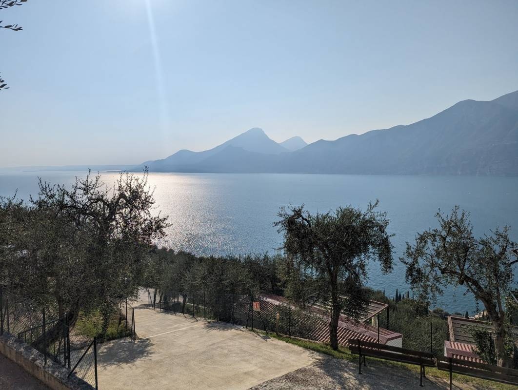 Agricampeggio Relax — Kemping in Castelletto di Brenzone
