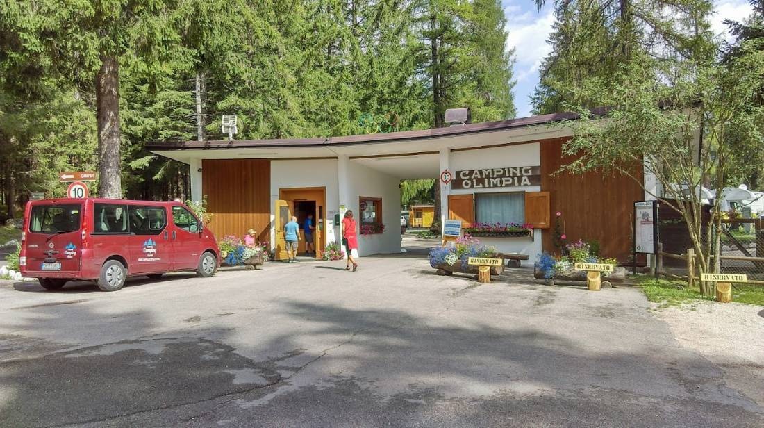 International Camping Olympia — Campingplatz in Fiames