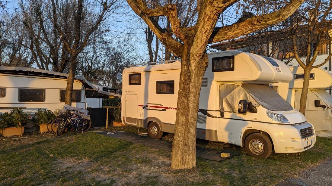 Camping Amici di Lazise — Sítio de acampamento in Fossalta