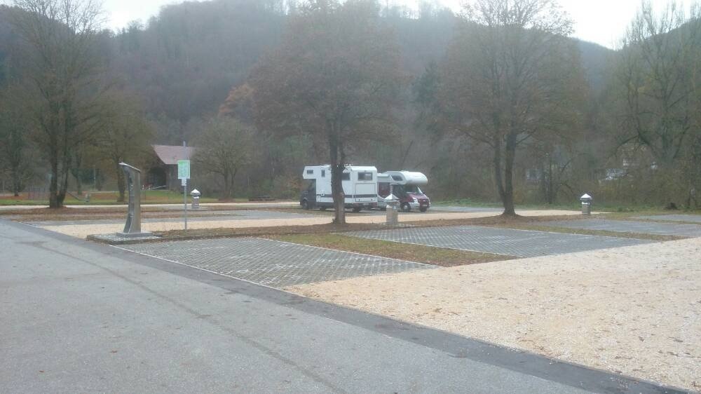 Stellplatz am Kloster Beuron — Sítio para autocaravanas in Beuron-St. Maurus im Feld