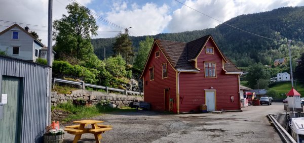 Tyssebotnen — Photo 5