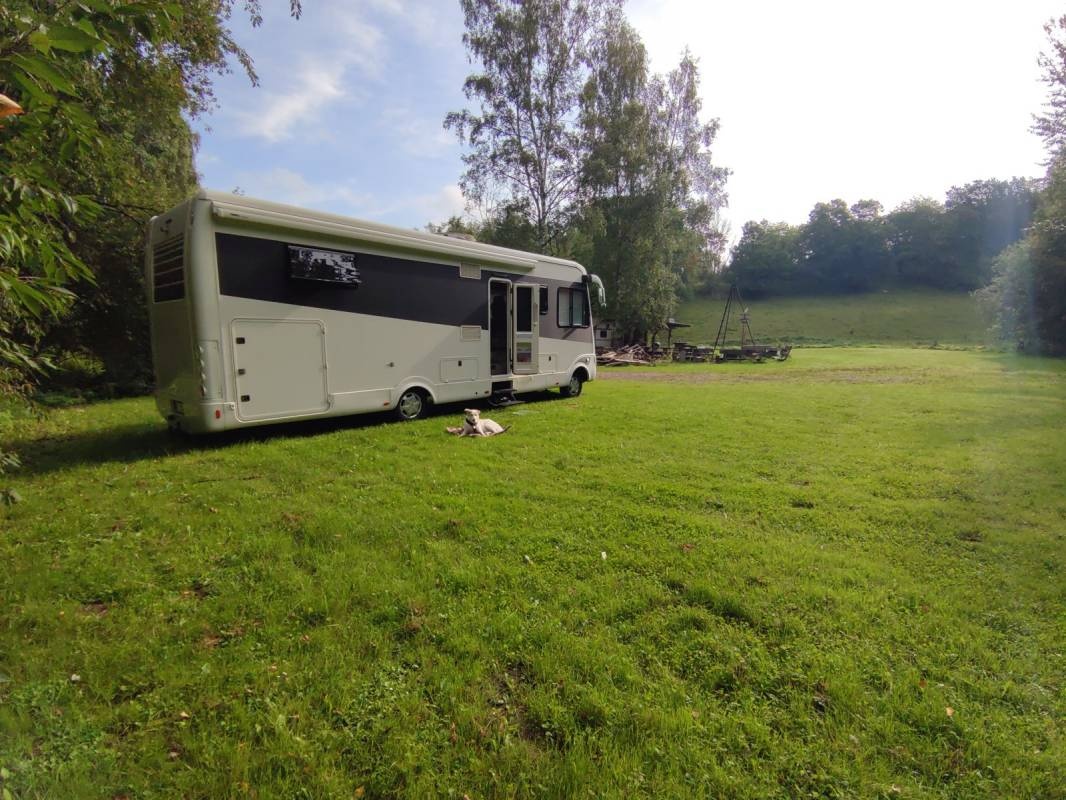 Reisemobilstellplatz Bühren — Karavan Sitesi in Bühren