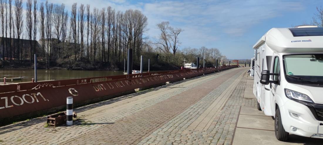 Camperplaats Passantenhaven Doesburg — Aire camping car in Doesburg