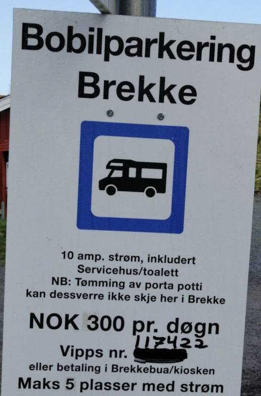 Bobilparkering Brekke — Photo 4