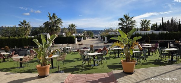 Los Olivos Camping Park — Foto 3