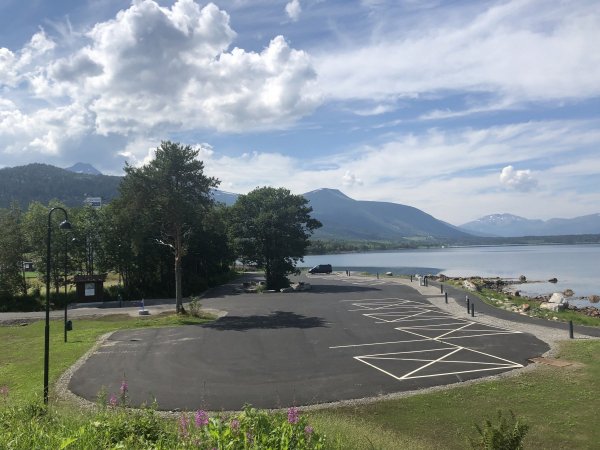 Vestnes bobil og rasteplass — Photo 2