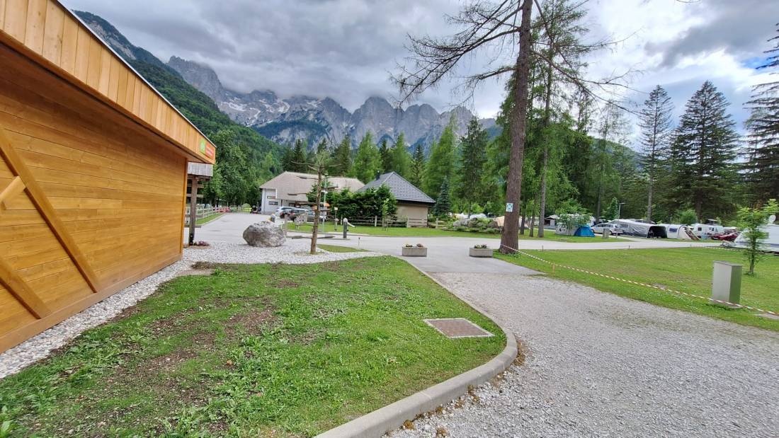 Camp Špik — Area da campeggio in Gozd Martuljek