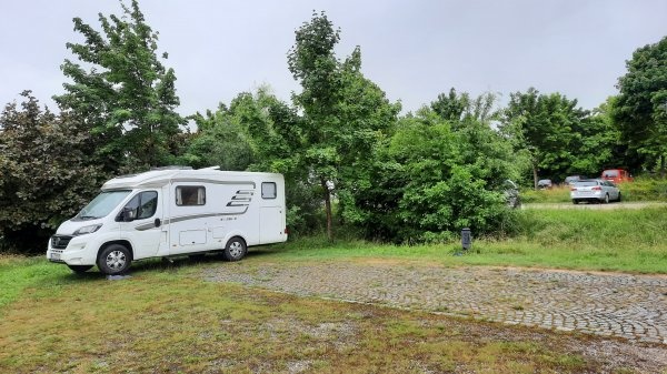 Freilichtmuseum Massing — Місце для кемперів in Massing