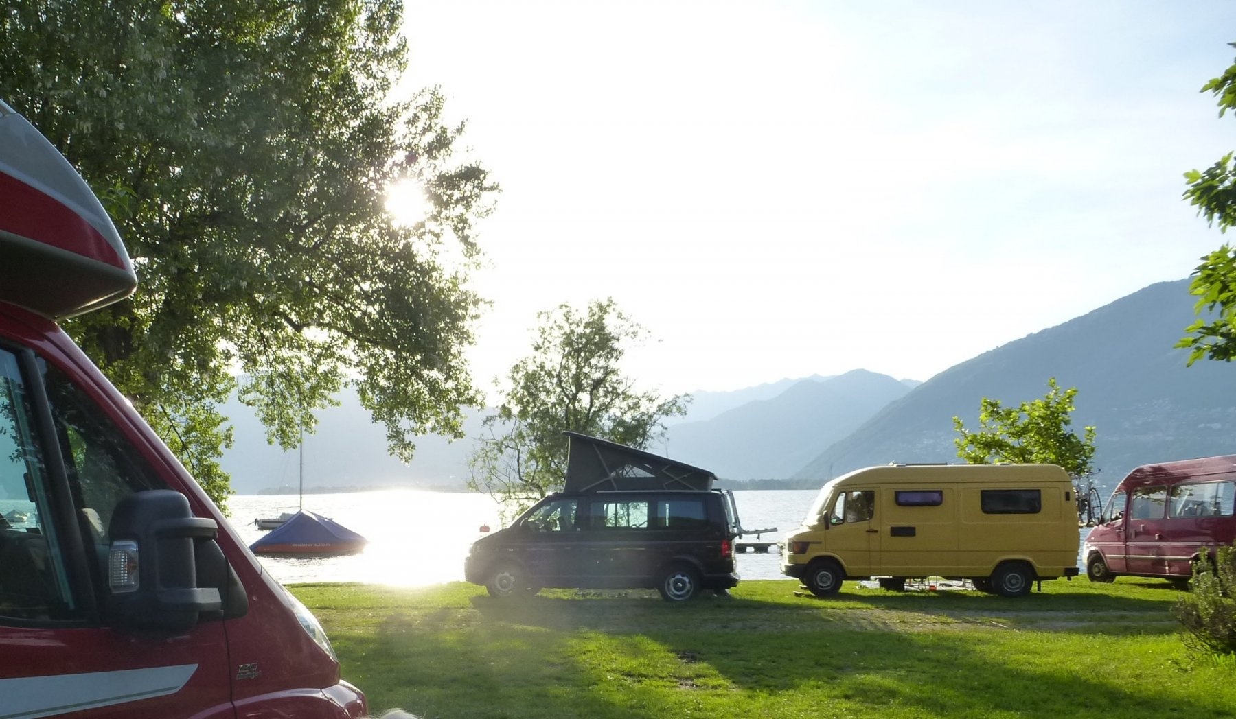 Vira Camping Belavista — Campingplass in Gambarogno