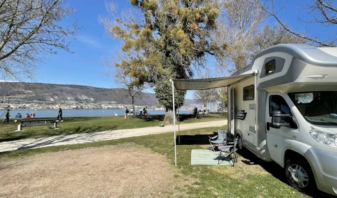 Camping Erlach — Kemp in Erlach