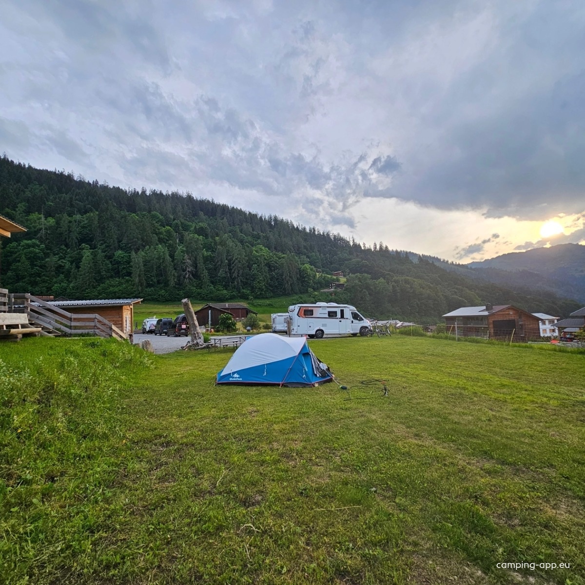 Camping Fideris - Stellplatz — Cámping in Fideris