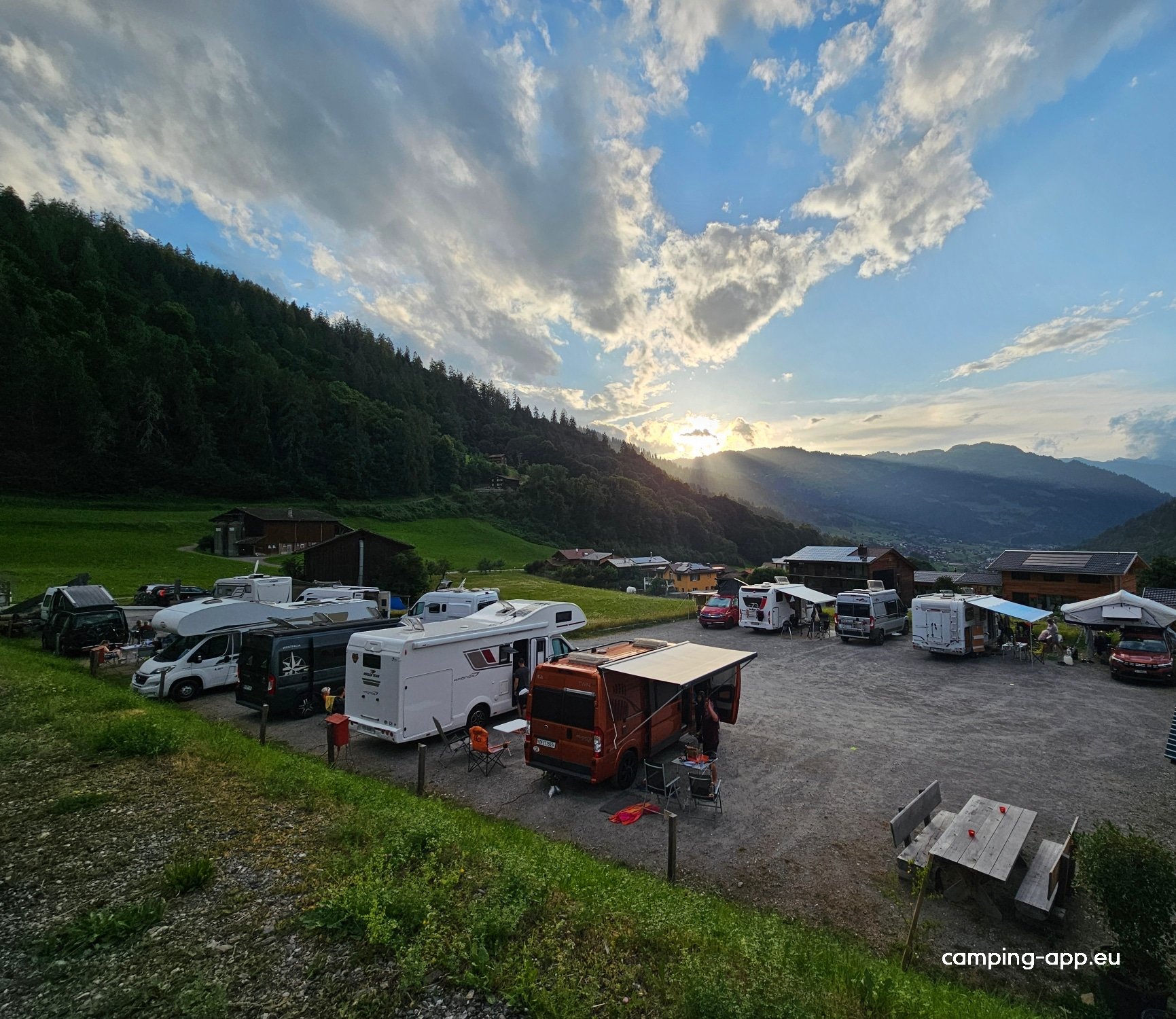 Camping Fideris - Stellplatz — Foto 2
