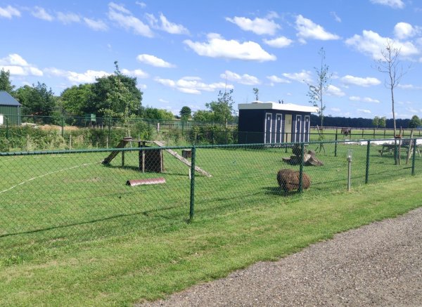 Camperplaats Onder en Eindt — Zdjęcie 2