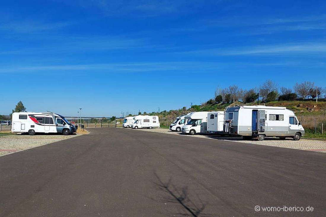Stellplatz Mérida — Camperplads in Mérida