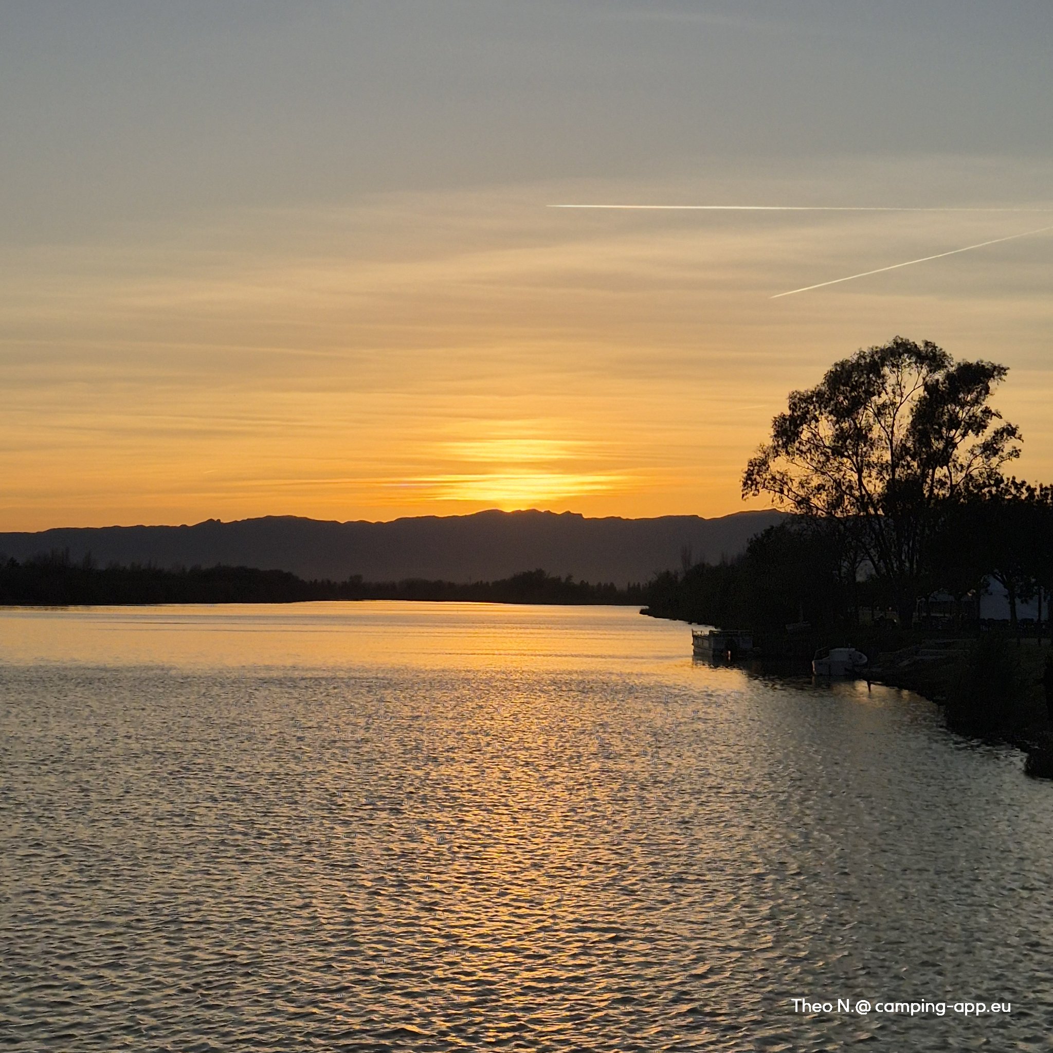 Aera Autocaravanas Deltebre — Photo 6