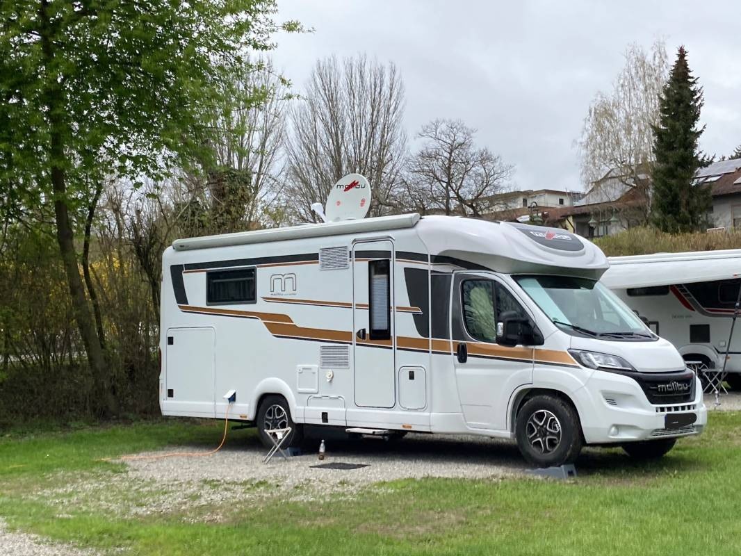 Schloss Helmsdorf — 露营地 in Immenstaad am Bodensee