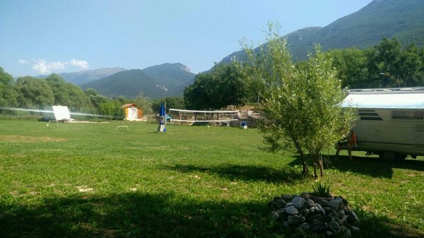 Agricampeggio Cavalcando la valle nel Tirino — Photo 4