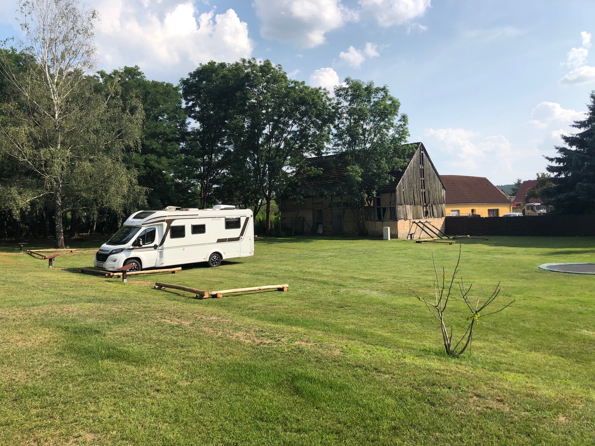 Wohnmobilstellplatz am Riebener See — Ställplats in Beelitz