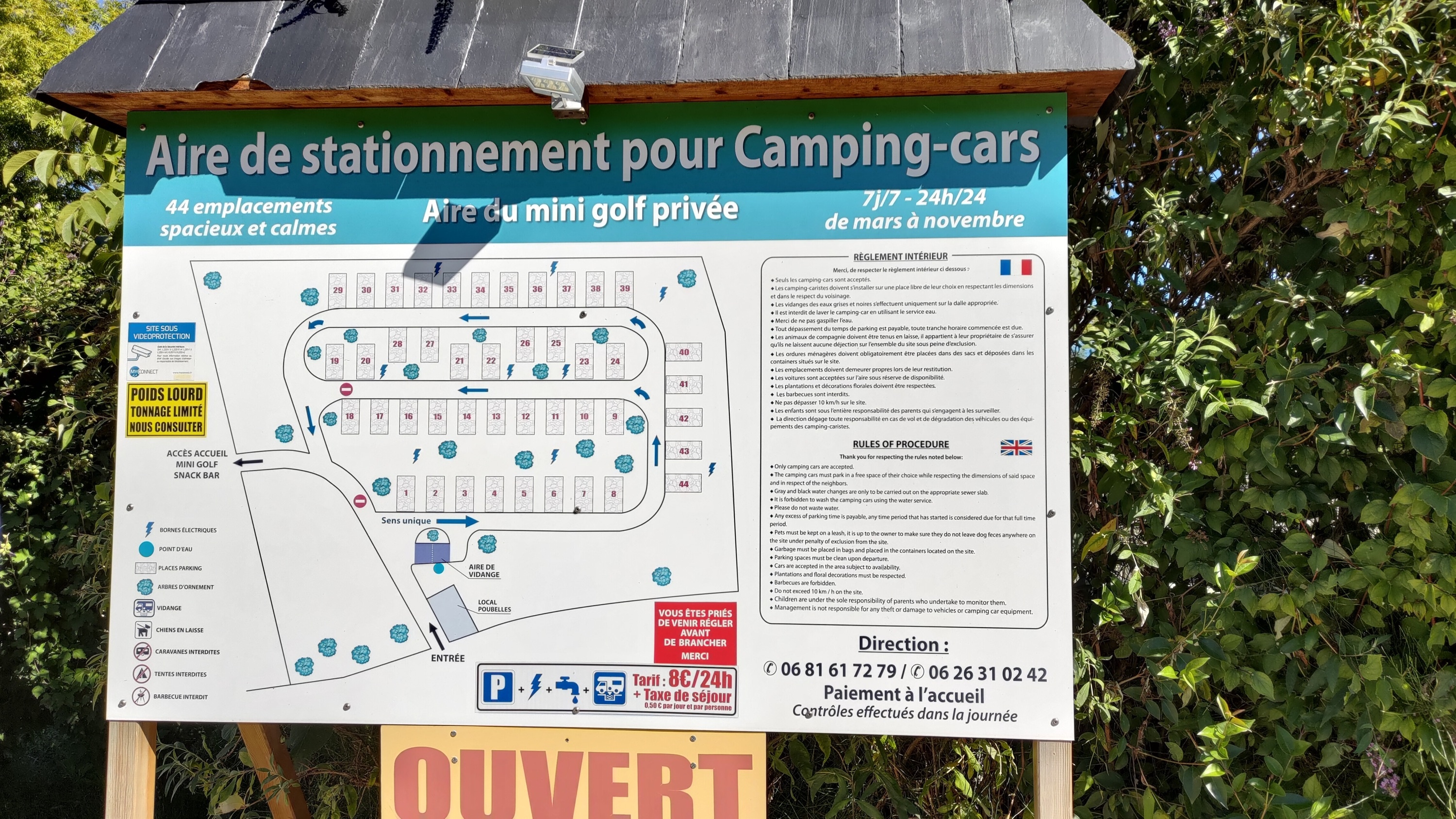 Aire Camping Mini Golf — Ställplats in Montignac-Lascaux