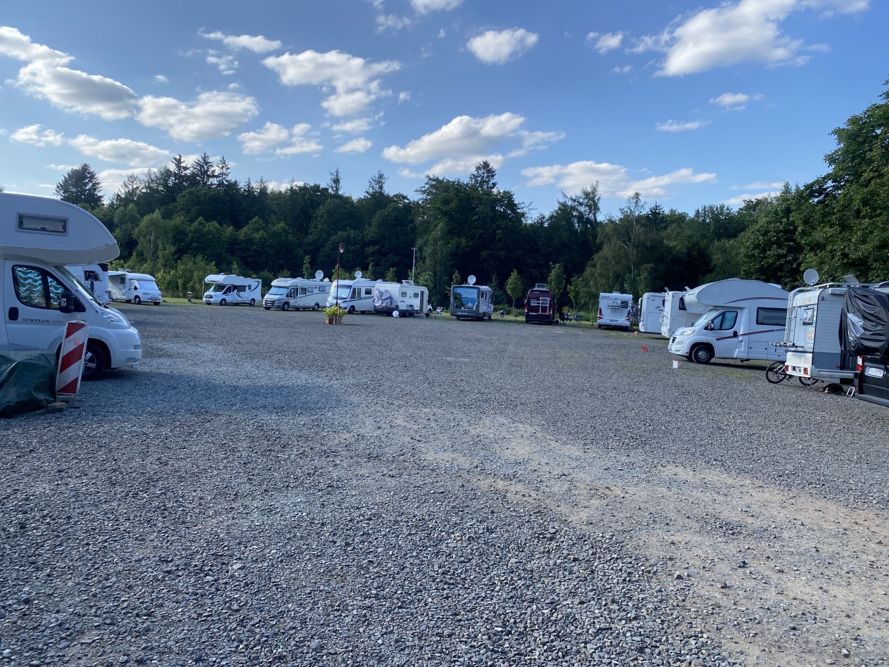 Wohnmobilstellplatz Bocksberg — 露营车营地 in Friedrichsbrunn