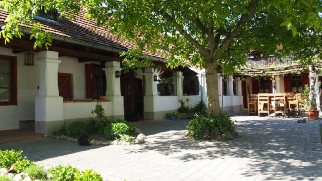 Camping Alt Weindörf — Area da campeggio in Bad Radkersburg